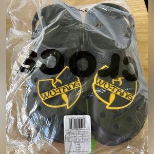 Crocs Wu-Tang
